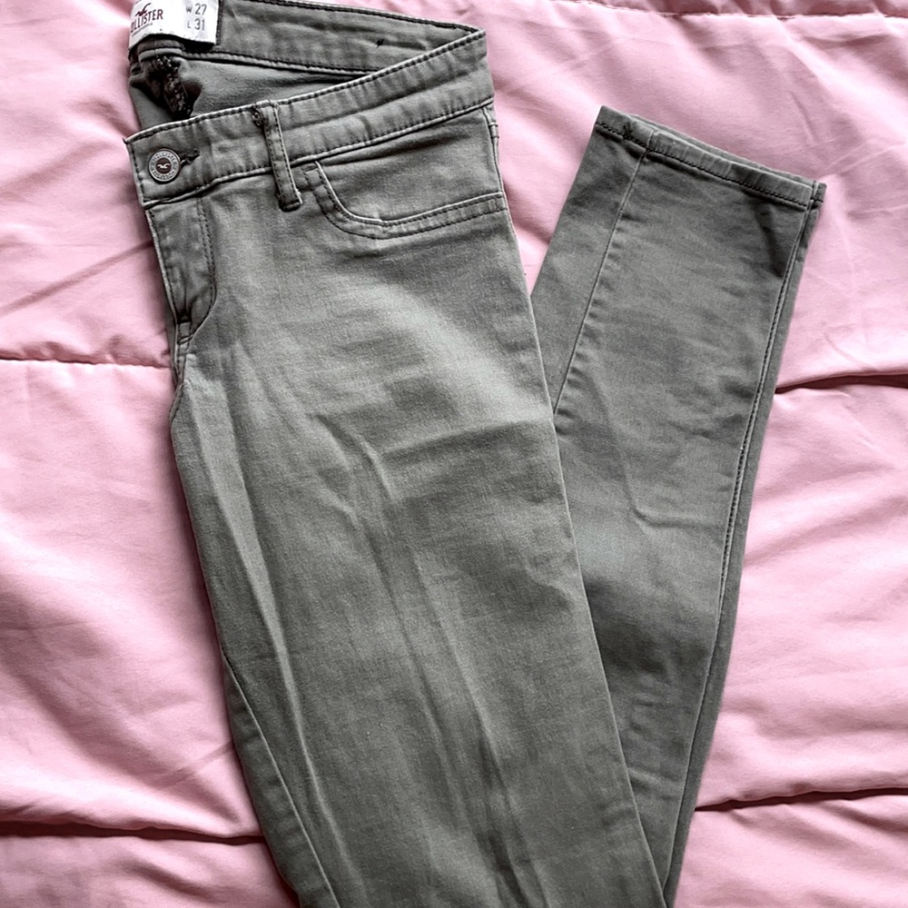 Hollister Straight Leg Khaki in Olive Green Sz 5R